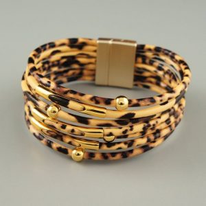 Lila cheetah print bracelet
