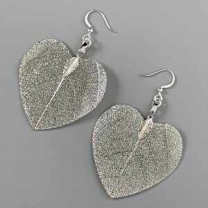 Leafy silver earrings