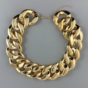 Diva gold necklace